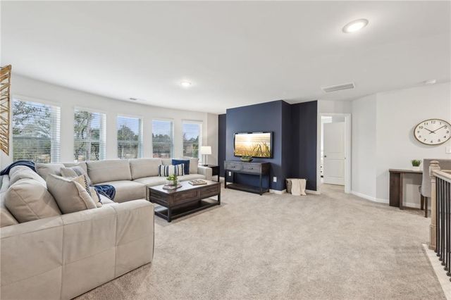 1312 Stephens View Drive, Loganville, GA 30052