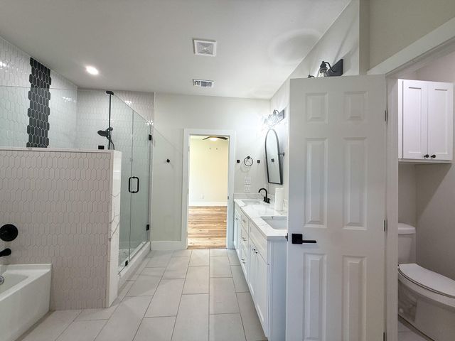 54 Persimmon Dr DR, Wimberley, TX 78676