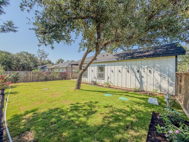 54 Persimmon Dr DR, Wimberley, TX 78676