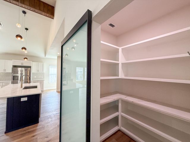 54 Persimmon Dr DR, Wimberley, TX 78676