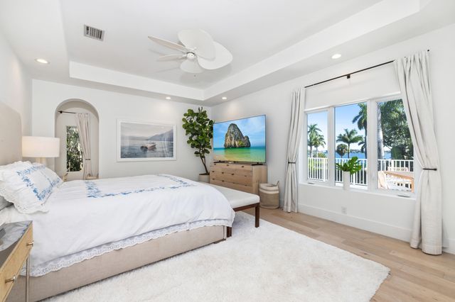 121 Seville Road, West Palm Beach, FL 33405