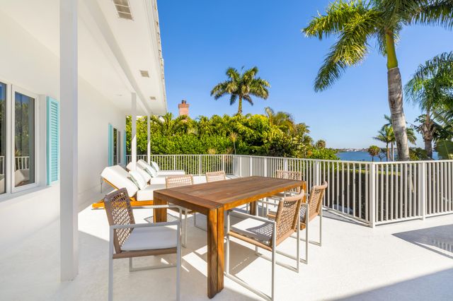 121 Seville Road, West Palm Beach, FL 33405