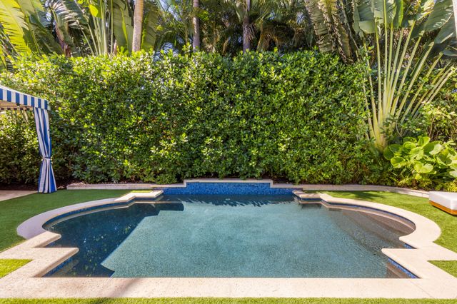 121 Seville Road, West Palm Beach, FL 33405