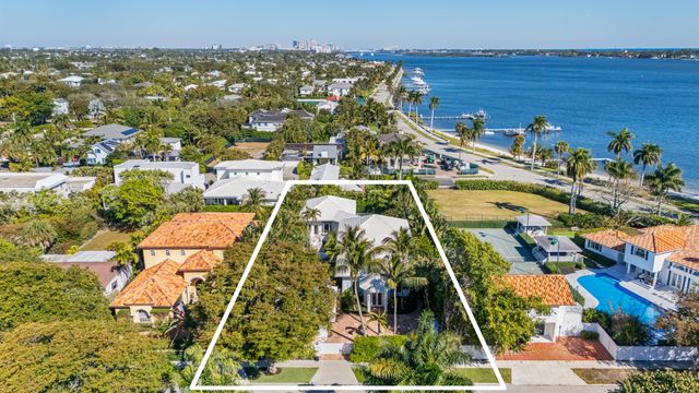 121 Seville Road, West Palm Beach, FL 33405