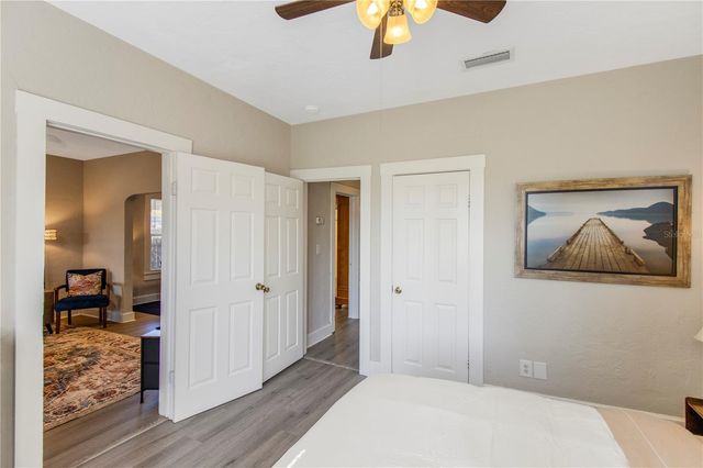 702 NW 2ND AVENUE, Gainesville, FL 32601