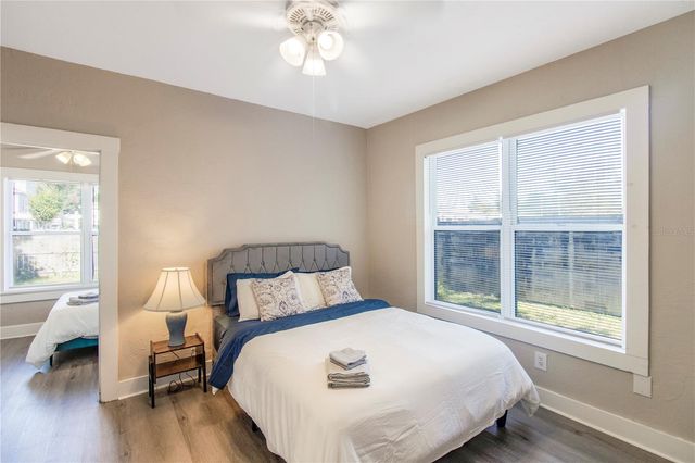 702 NW 2ND AVENUE, Gainesville, FL 32601