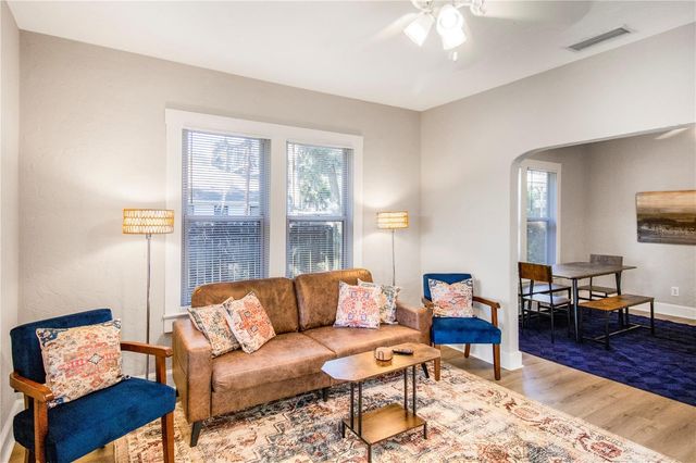 702 NW 2ND AVENUE, Gainesville, FL 32601