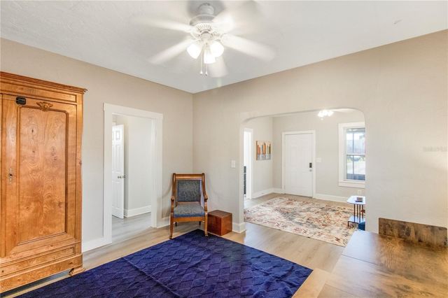702 NW 2ND AVENUE, Gainesville, FL 32601