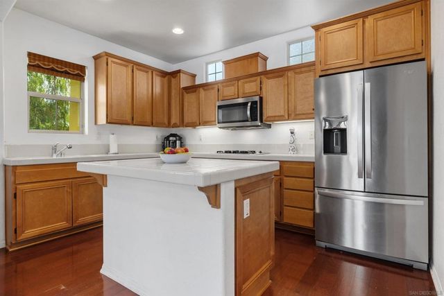 2674 Escala Circle, San Diego, CA 92108
