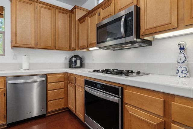 2674 Escala Circle, San Diego, CA 92108