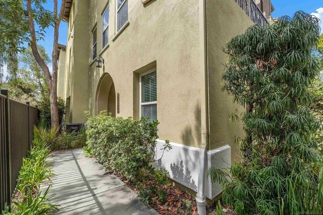 2674 Escala Circle, San Diego, CA 92108