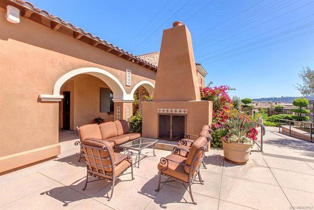 2674 Escala Circle, San Diego, CA 92108