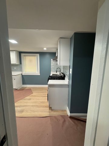 5328 S May Street G, Chicago, IL 60609