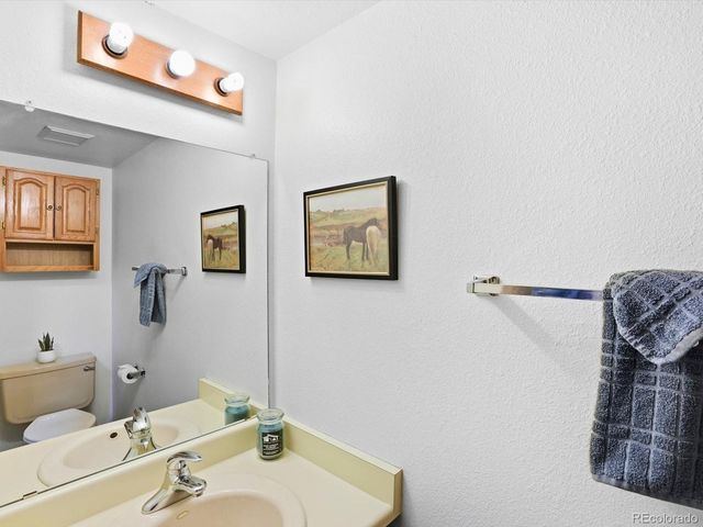 1818 S Quebec Way 4-2, Denver, CO 80231