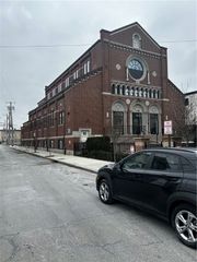 18 Spruce Street 109, Providence, RI 02903