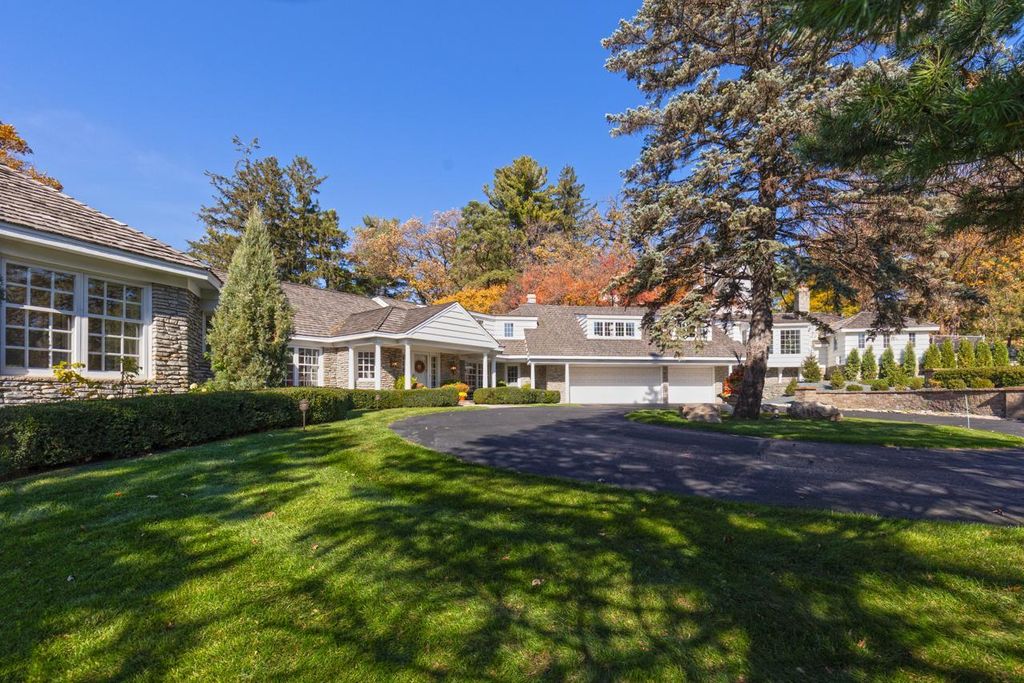 11228 Willowood Avenue, Eden Prairie, MN 55344 — exterior