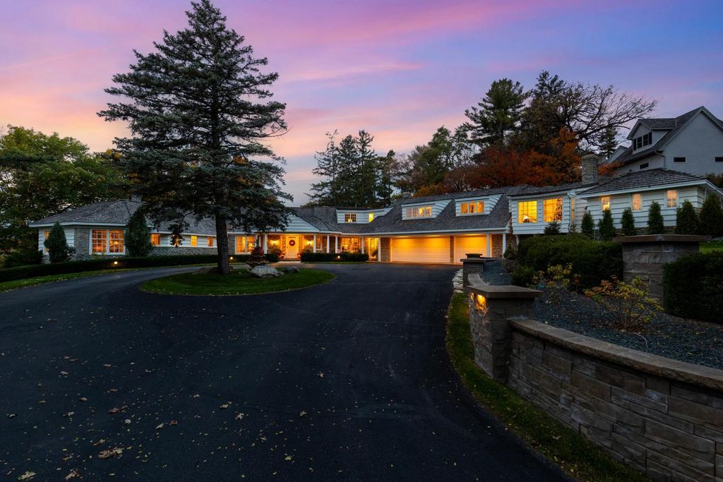 11228 Willowood Avenue, Eden Prairie, MN 55344 — photo 3