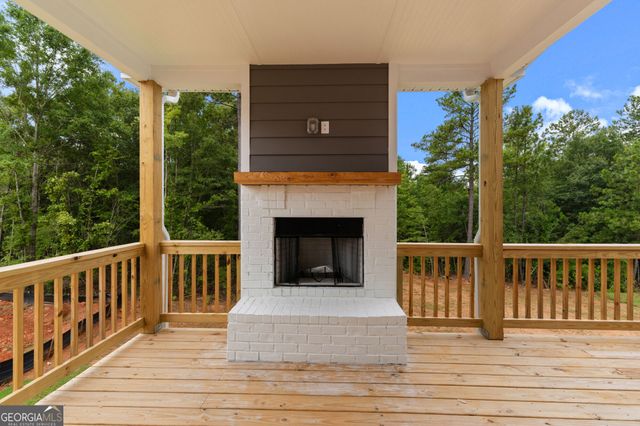 148 Post Oak 139, Jackson, GA 30233