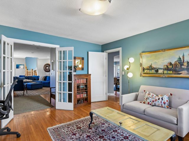 5608 Saint Andrews Avenue, Edina, MN 55424