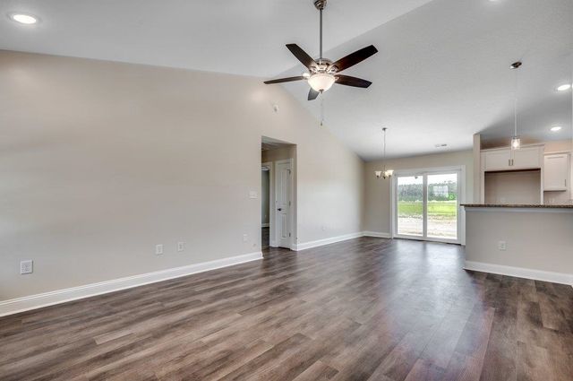 2532 Harvey Rd., Loris, SC 29569