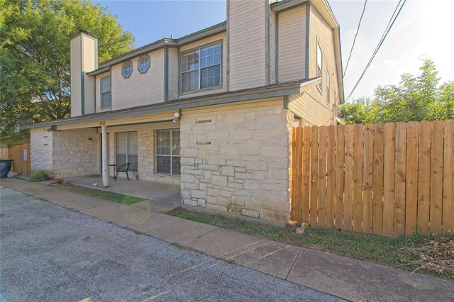 2211 Creekside LN B, Georgetown, TX 78626