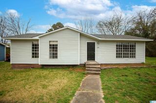 1110 CROYDEN CIRCLE, Bessemer, AL 35020
