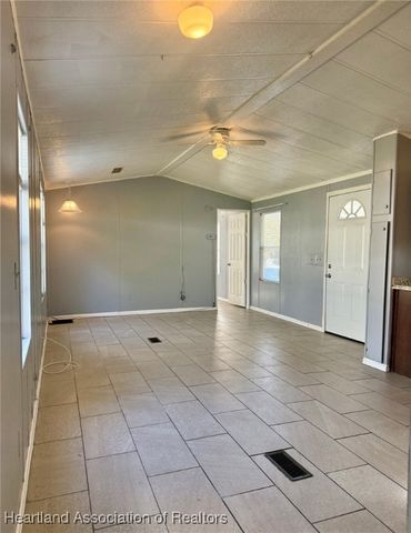 6619 Old Orchard Avenue, Sebring, FL 33876