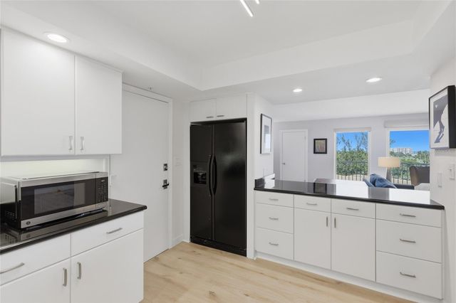 2295 GULF OF MEXICO DRIVE 64S, Longboat Key, FL 34228