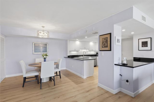 2295 GULF OF MEXICO DRIVE 64S, Longboat Key, FL 34228