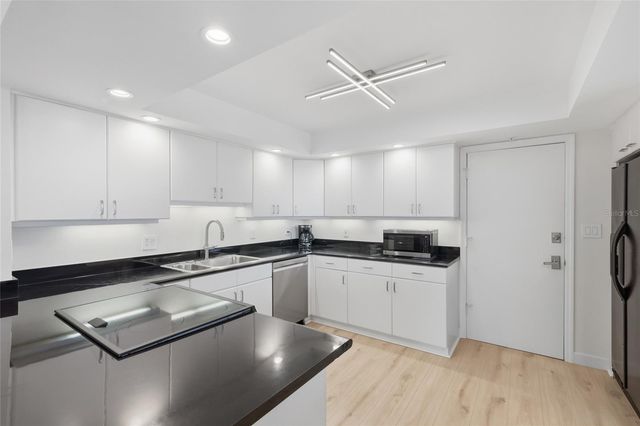 2295 GULF OF MEXICO DRIVE 64S, Longboat Key, FL 34228