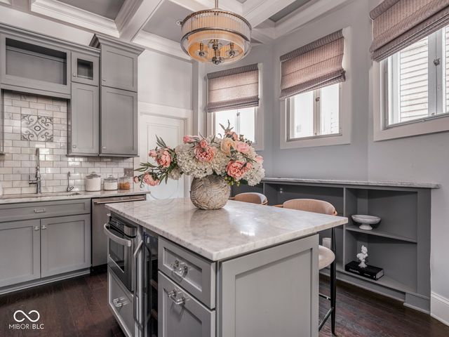 1471 N Delaware Street, Indianapolis, IN 46202