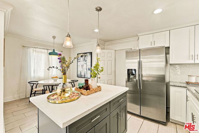 401 Del Norte Street, Los Angeles, CA 90065