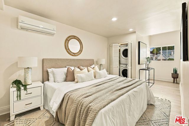 401 Del Norte Street, Los Angeles, CA 90065