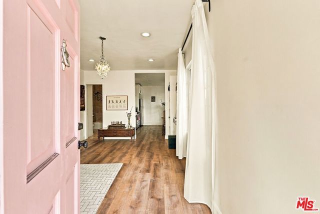 401 Del Norte Street, Los Angeles, CA 90065