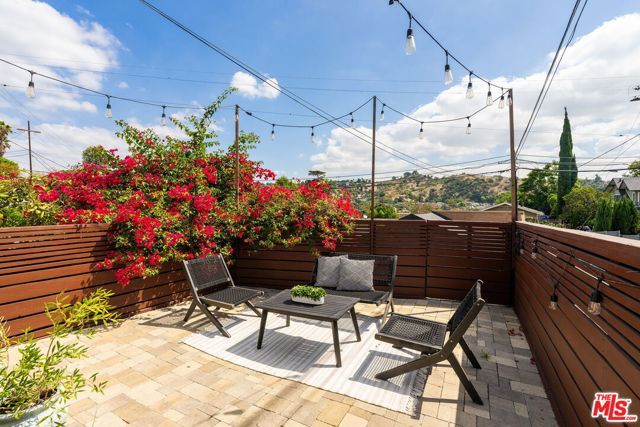 401 Del Norte Street, Los Angeles, CA 90065