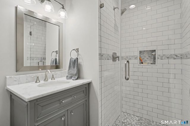 113 Heritage Hill Road 113, New Canaan, CT 06840