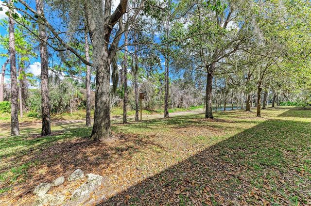 8160 VILLA GRANDE CT, Sarasota, FL 34243