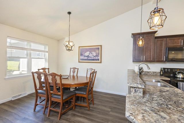 306 E Highland Avenue, Fort Atkinson, WI 53538