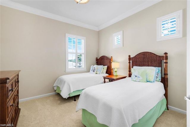 9513 Ironstone TER 202, Naples, FL 34120