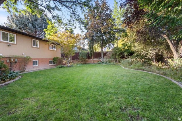 935 S 1500 E, Pleasant Grove, UT 84062