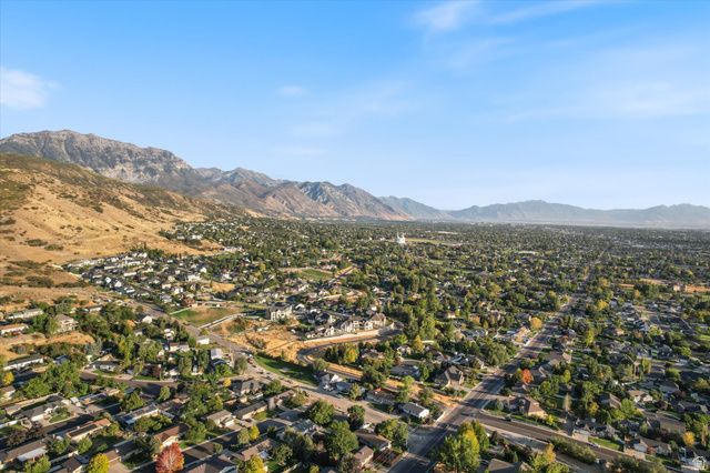 935 S 1500 E, Pleasant Grove, UT 84062