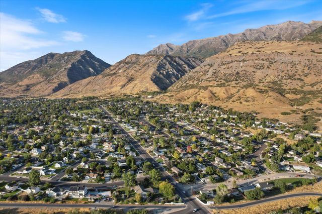 935 S 1500 E, Pleasant Grove, UT 84062