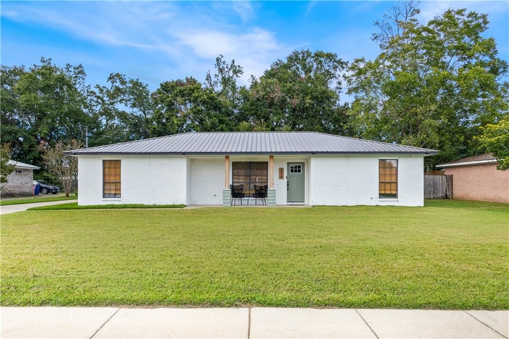 524 Ariel Avenue W, Foley, AL 36535 — exterior
