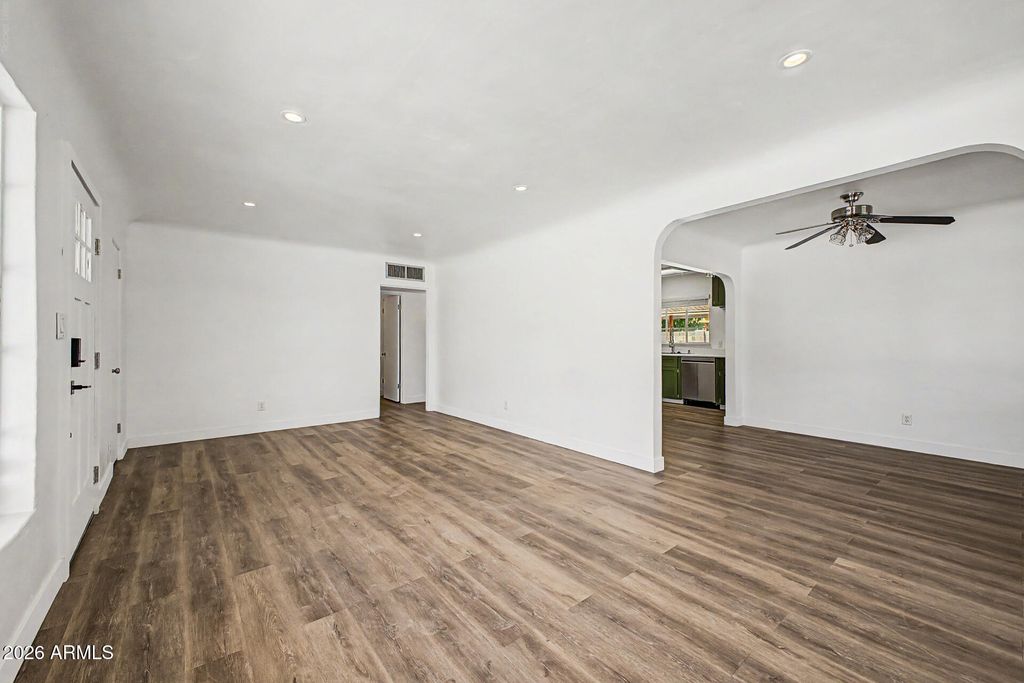 102 W 8TH Place, Mesa, AZ 85201 — photo 5