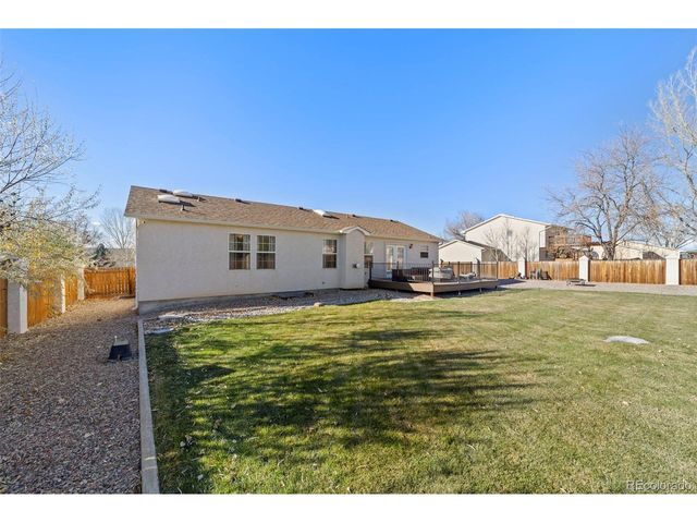 190 S Circle Dr, Pueblo, CO 81007