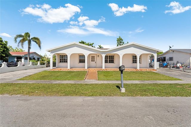 30323 SW 152nd Pl, Homestead, FL 33033