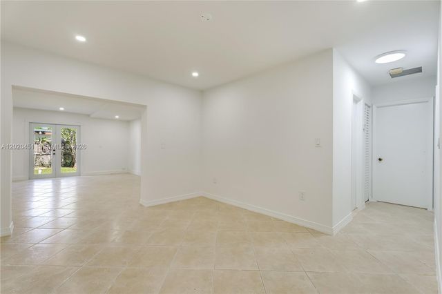 30323 SW 152nd Pl, Homestead, FL 33033