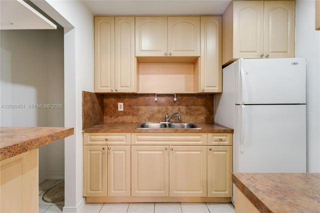 30323 SW 152nd Pl, Homestead, FL 33033