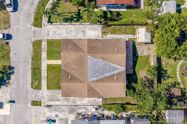 30323 SW 152nd Pl, Homestead, FL 33033