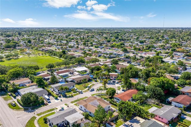 30323 SW 152nd Pl, Homestead, FL 33033